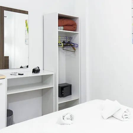 Kissamia - Next To Night Clubs Apartman