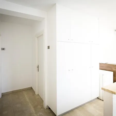 Apartman Kissamia - Next To Night Clubs *